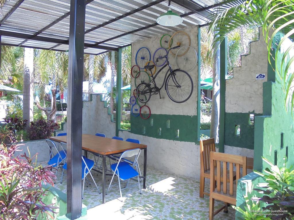 Swiss Ticino Guesthouse & Restaurant Mae Wang Dış mekan fotoğraf