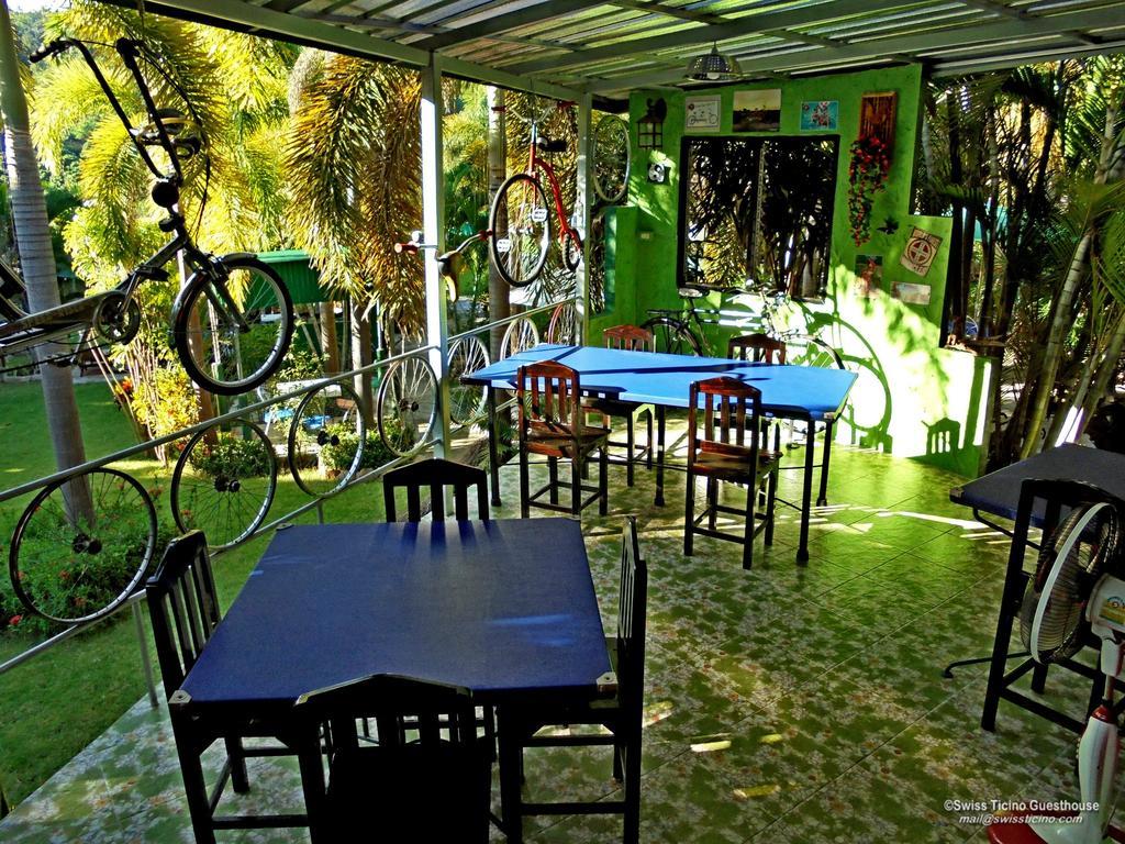 Swiss Ticino Guesthouse & Restaurant Mae Wang Dış mekan fotoğraf