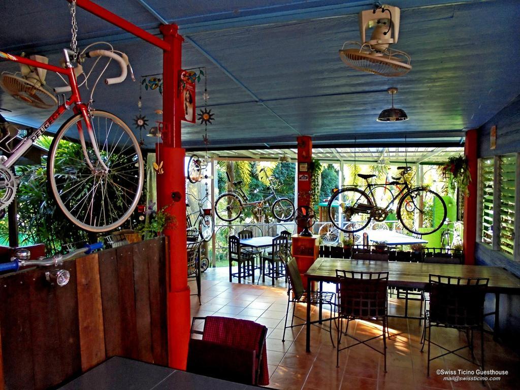 Swiss Ticino Guesthouse & Restaurant Mae Wang Dış mekan fotoğraf