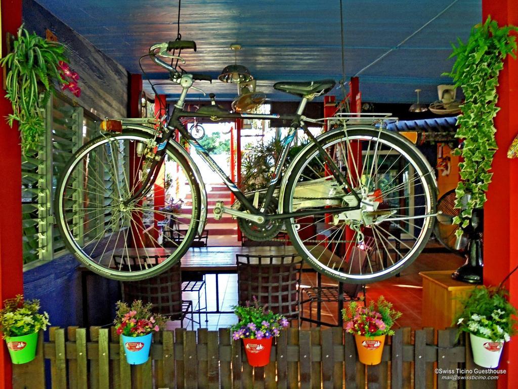 Swiss Ticino Guesthouse & Restaurant Mae Wang Dış mekan fotoğraf